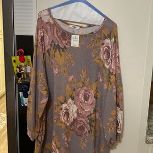 Cute tunic.   NWT